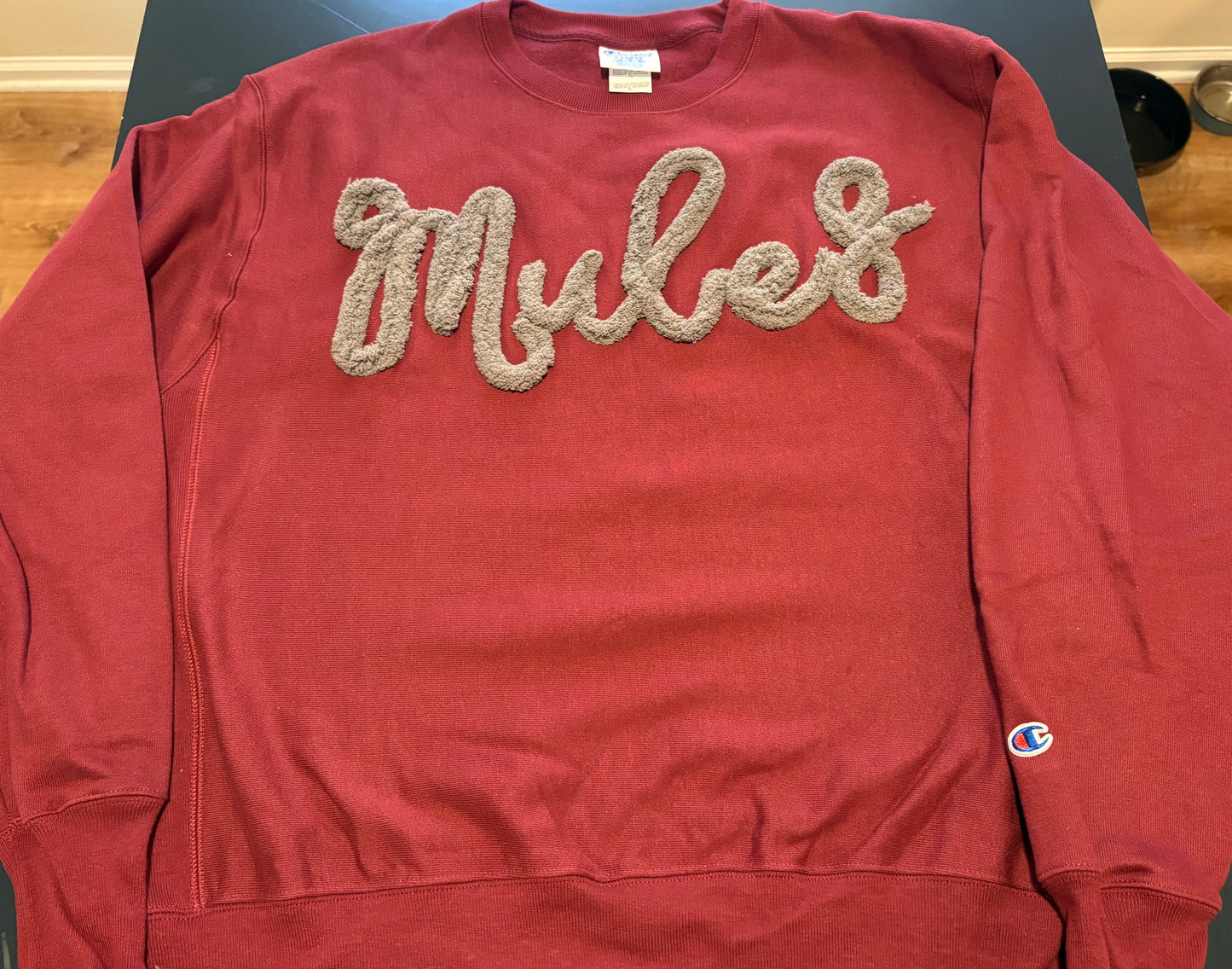 Yarn Embroidery "Mules" Sweatshirt